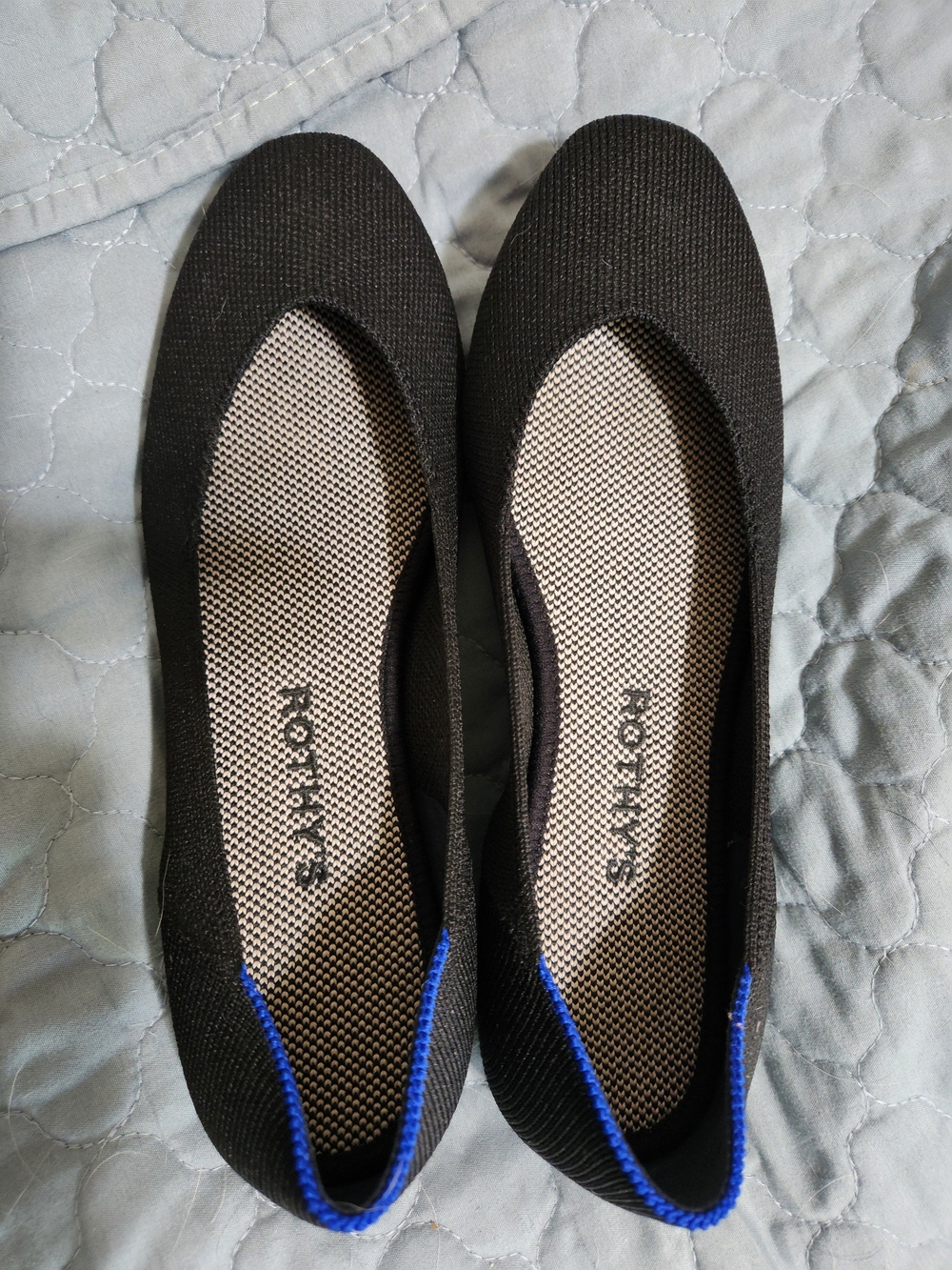 Rothys Black Knit point flat shoe 6.5